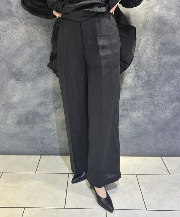 OSUMIさんの「BEAMS WOMEN｜【別注】MARIHA / エンジェルのミニワンピース」を使ったコーディネート