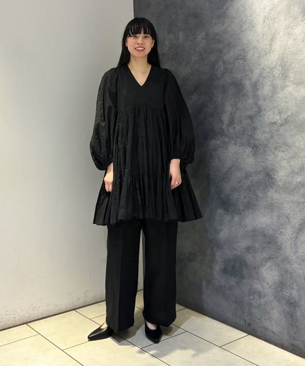 OSUMIさんの「BEAMS WOMEN｜【別注】MARIHA / エンジェルのミニワンピース」を使ったコーディネート