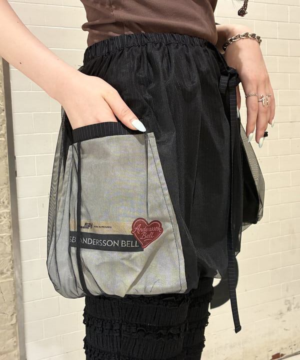 江口 息吹さんの「BEAMS WOMEN｜PonPon ボンネット帽」を使ったコーディネート