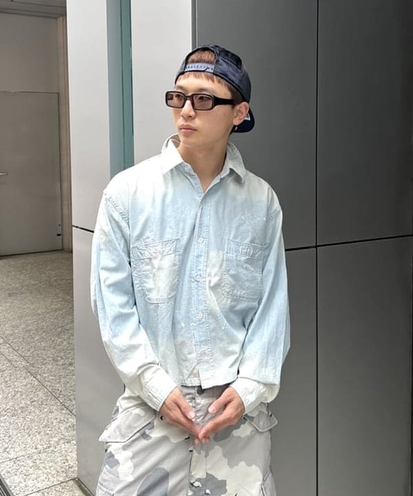 照田 拓史さんの「BEAMS WOMEN｜Damage Chambray Shirt」を使ったコーディネート