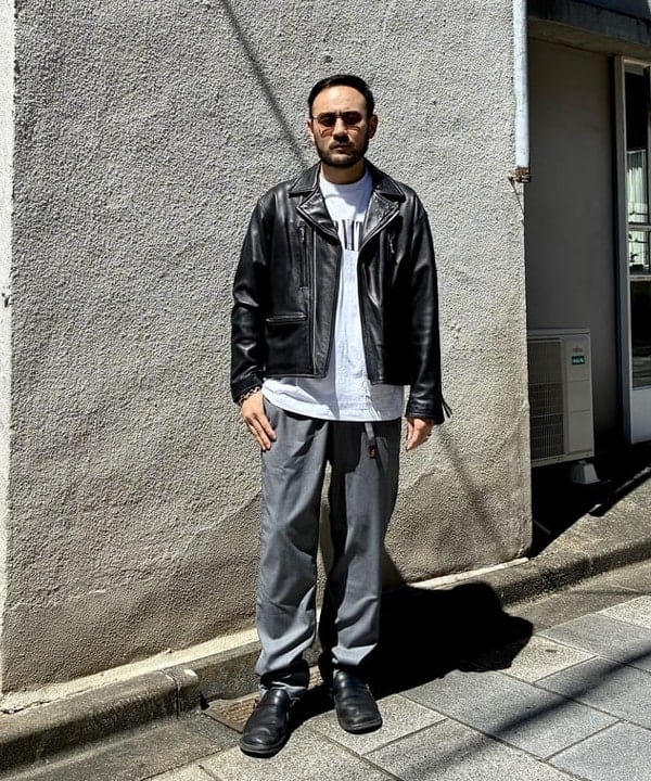 Takahashi Yujiさんの「BEAMS WOMEN｜BEAMS｜【別注】Champion / Music T-Shirt｜サステナブル｜製品洗い加工」を使ったコーディネート