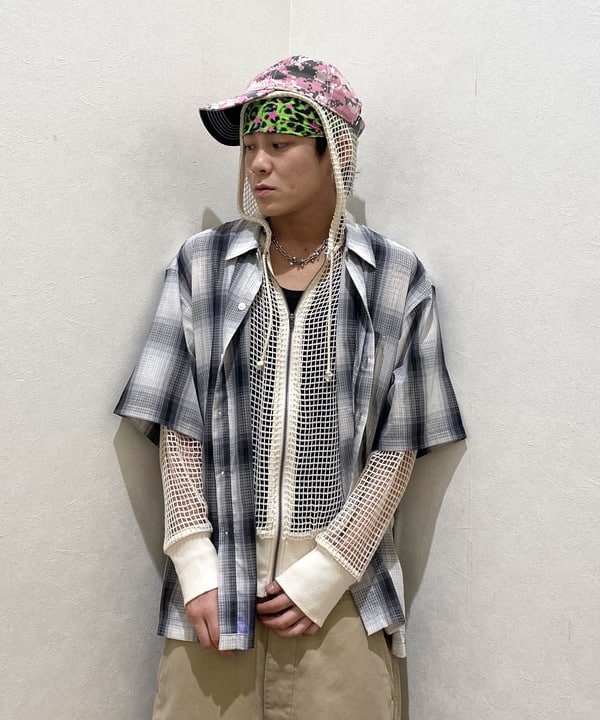 はるひむさんの「BEAMS WOMEN｜オンブレチェック ミニレギュラーカラーシャツ【リラックスフィット】」を使ったコーディネート