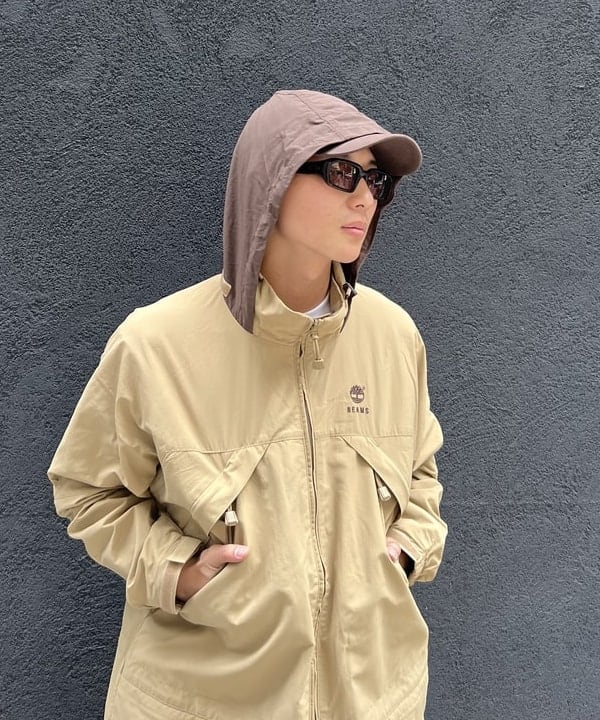 照田 拓史さんの「BEAMS WOMEN｜ワイドストレート クォーターレングス ペインターデニム」を使ったコーディネート