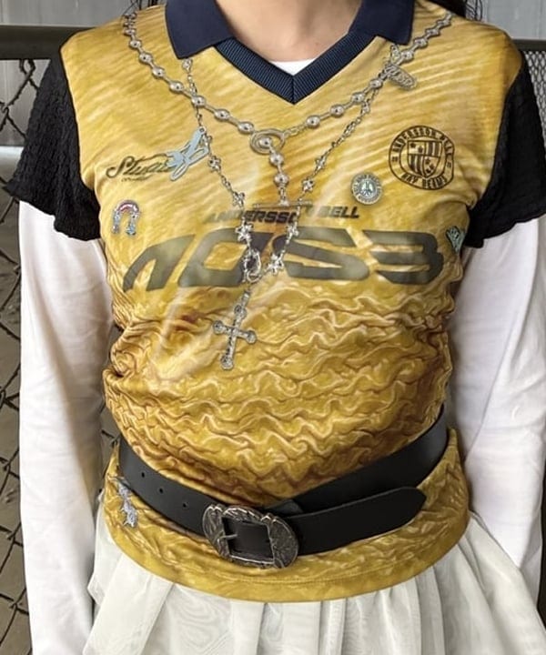 晶さんの「BEAMS WOMEN｜オーバーダイ デニム スカート」を使ったコーディネート