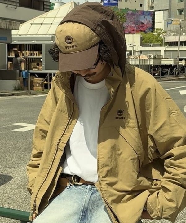 BAKU(東江 漠)さんの「BEAMS WOMEN｜ワイドストレート クォーターレングス ペインターデニム」を使ったコーディネート