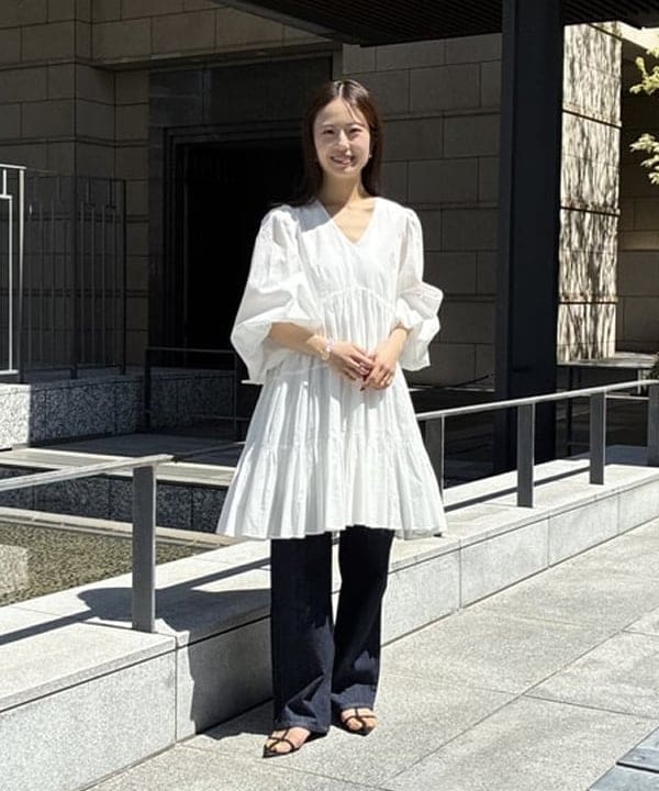 蒲原 捺美さんの「BEAMS WOMEN｜【別注】MARIHA / エンジェルのミニワンピース」を使ったコーディネート