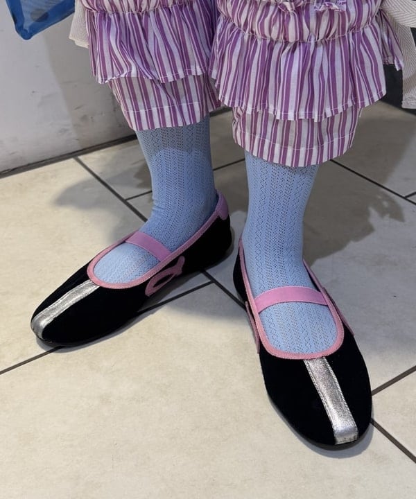 reinaさんの「BEAMS WOMEN｜ラッセルレース ソックス」を使ったコーディネート