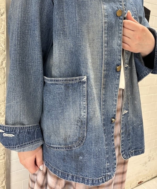 大石彩可さんの「BEAMS WOMEN｜【別注】Lee &times; maturely / ヴィンテージ ロコ ジャケット」を使ったコーディネート