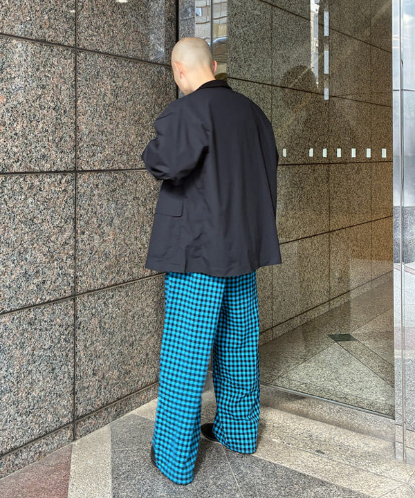 森田 倫太郎さんの「BEAMS WOMEN｜ワイドフィット テック ブレザー（撥水）」を使ったコーディネート