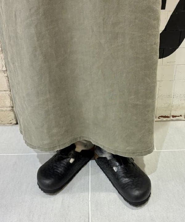 津藤 理佐子さんの「BEAMS WOMEN｜maturely / ブリーチ ストラップ ロングスリーブ」を使ったコーディネート