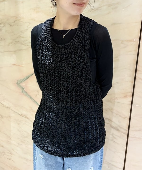 中丸　栞さんの「BEAMS WOMEN｜CMMN SWDN / Esme タンクトップ」を使ったコーディネート