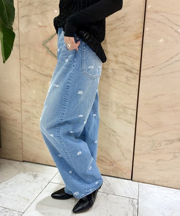 中丸　栞さんの「BEAMS WOMEN｜CMMN SWDN / Esme タンクトップ」を使ったコーディネート