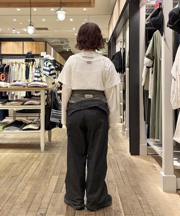 原口 愛さんの「BEAMS WOMEN｜シアー ナンバリング フットボール」を使ったコーディネート