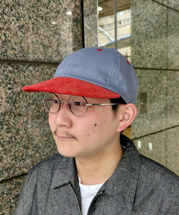 戸次 裕星さんの「BEAMS WOMEN｜【別注】UNIVERSAL OVERALL / シャンブレー ジップ ショートスリーブ シャツ」を使ったコーディネート