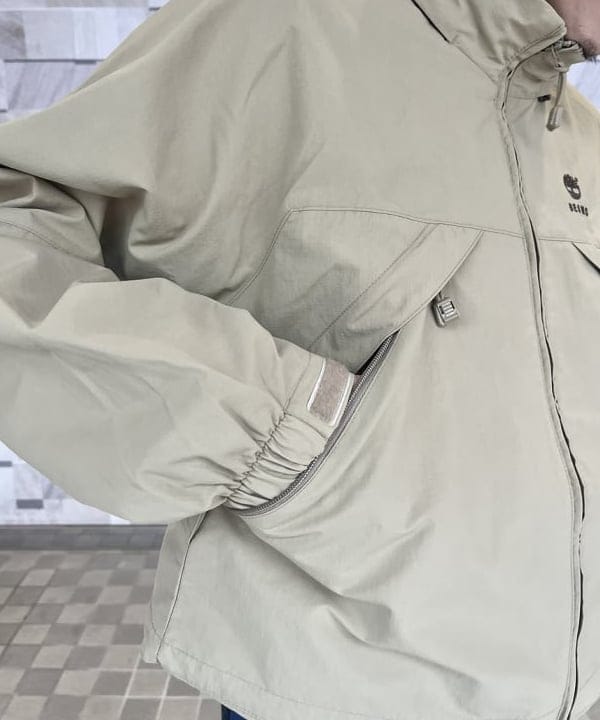 古谷 宗史さんの「【別注】Timberland / Nylon Jacket」を使ったコーディネート