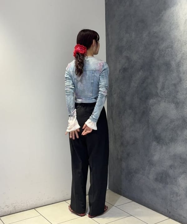 SAEさんの「BEAMS WOMEN｜1タック ストレート パンツ | 新生活・通勤・通学・オフィスカジュアル・オンオフ兼用・好印象コーデ」を使ったコーディネート