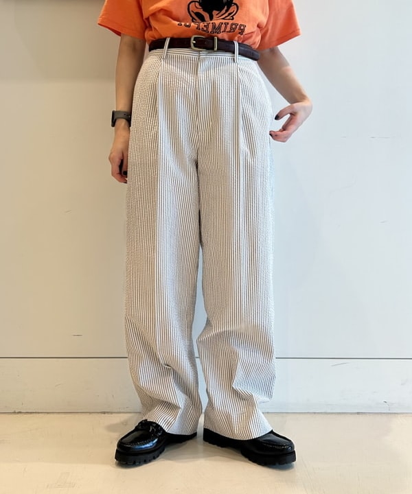 清水 彩乃さんの「BEAMS WOMEN｜シアサッカー スラックス」を使ったコーディネート