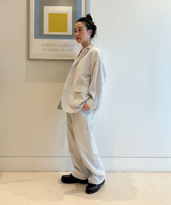 清水 彩乃さんの「BEAMS WOMEN｜シアサッカー スラックス」を使ったコーディネート