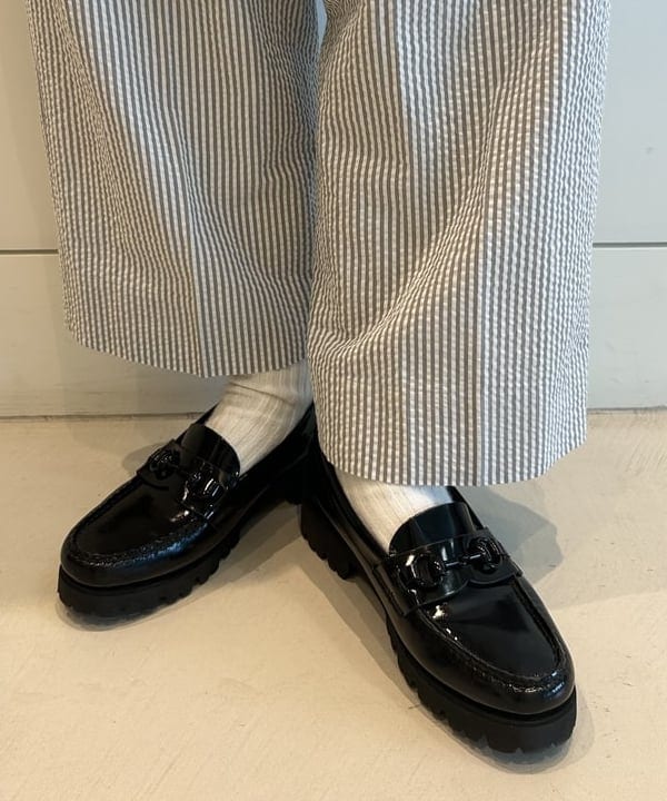 清水 彩乃さんの「BEAMS WOMEN｜シアサッカー スラックス」を使ったコーディネート