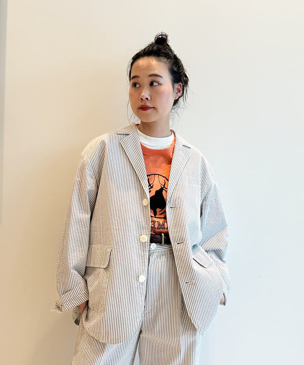 清水 彩乃さんの「BEAMS WOMEN｜シアサッカー スラックス」を使ったコーディネート