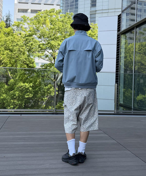 BAKU(東江 漠)さんの「BEAMS WOMEN｜プリント ダブルニーショーツ【ワイドストレートフィット】」を使ったコーディネート