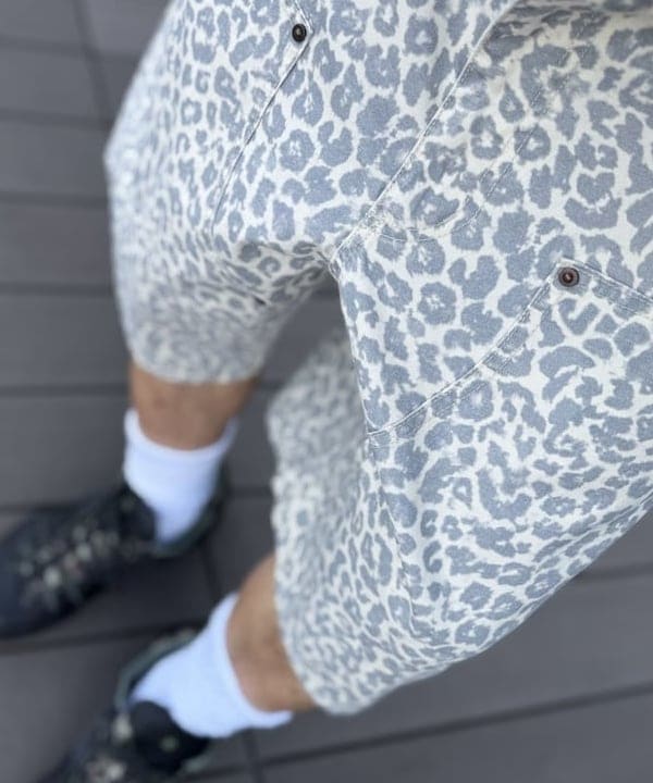 BAKU(東江 漠)さんの「BEAMS WOMEN｜プリント ダブルニーショーツ【ワイドストレートフィット】」を使ったコーディネート