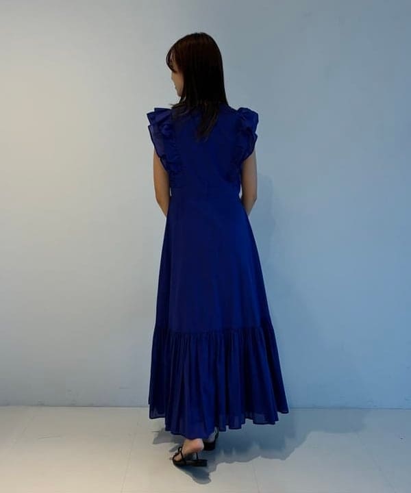 茂野 真楓さんの「BEAMS WOMEN｜【別注】MARIHA / 夏の夢のワンピース ソリッド」を使ったコーディネート