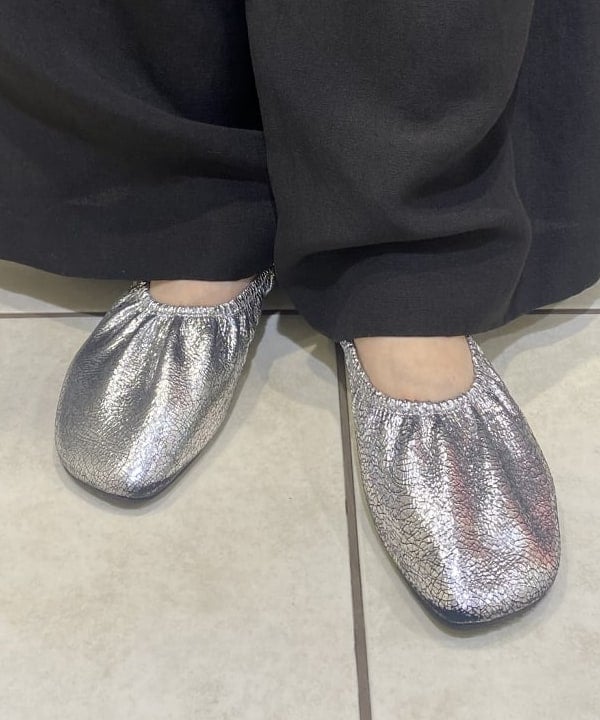 菜月さんの「BEAMS WOMEN｜ブークレ クルーネック Tシャツ」を使ったコーディネート