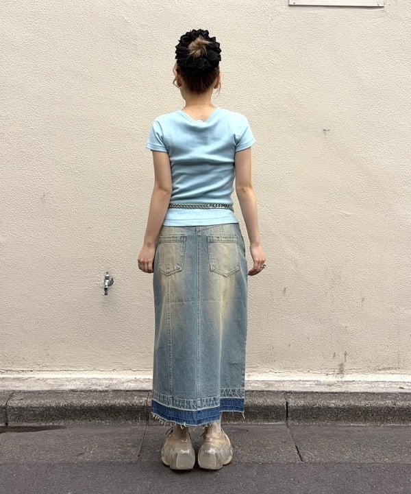 まゆちゃんさんの「BEAMS WOMEN｜オーバーダイ デニム スカート」を使ったコーディネート