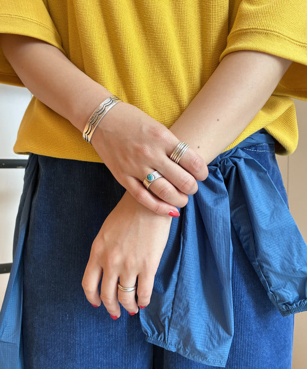 ミナミマリコさんの「BEAMS WOMEN｜Sanca / Cotton Hemp Surf Knit Crew」を使ったコーディネート