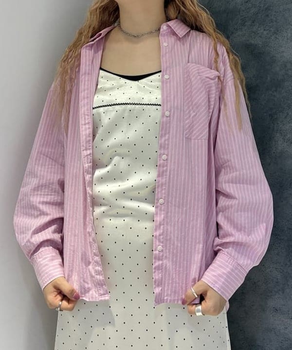 マツモト アカネさんの「BEAMS WOMEN｜ストライプ ビッグ シャツ」を使ったコーディネート