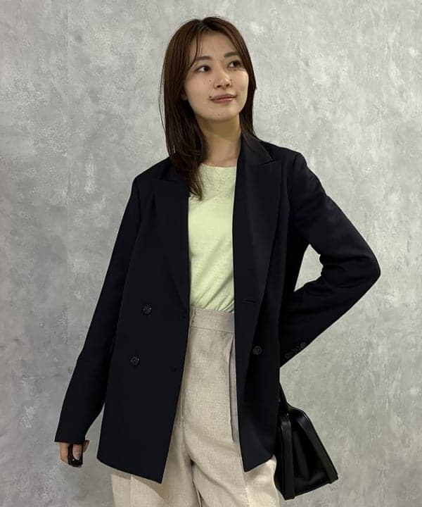 茂野 真楓さんの「BEAMS WOMEN｜ダブルブレスト ジャケット」を使ったコーディネート