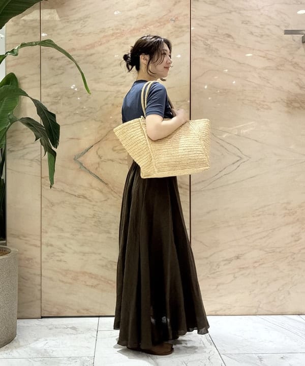 坂本 涼花さんの「BEAMS WOMEN｜Mario Doni / BUCHINE サンダル」を使ったコーディネート