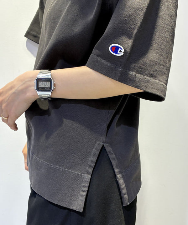 ササキさんの「BEAMS WOMEN｜【別注】Champion / ハーフ ジップ Tシャツ」を使ったコーディネート