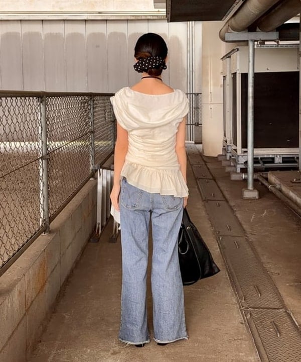 むりょさんの「BEAMS WOMEN｜裾 フレアー キャミソール」を使ったコーディネート