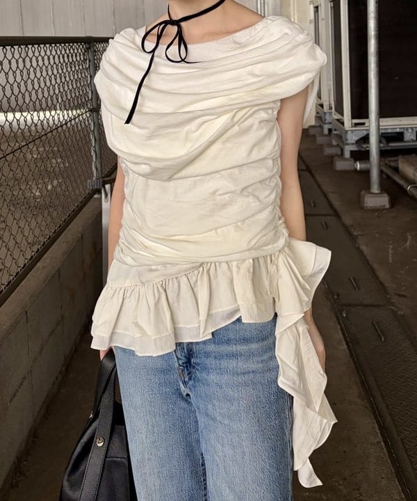 むりょさんの「BEAMS WOMEN｜裾 フレアー キャミソール」を使ったコーディネート