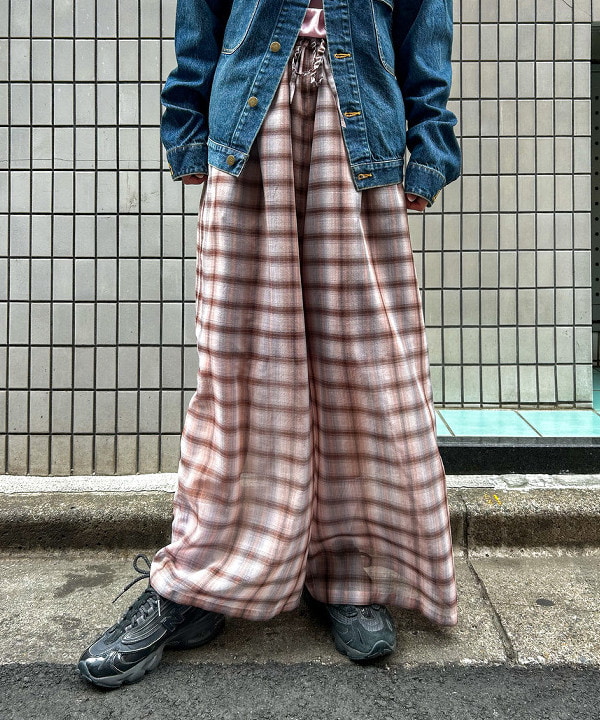 marieさんの「BEAMS WOMEN｜maturely / ボイル チェック ワイド イージー」を使ったコーディネート