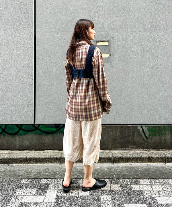 marieさんの「BEAMS WOMEN｜maturely / スパンコール ハーフ パンツ」を使ったコーディネート