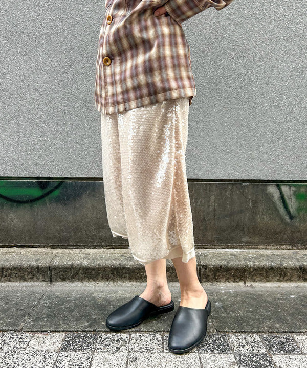 marieさんの「BEAMS WOMEN｜maturely / スパンコール ハーフ パンツ」を使ったコーディネート