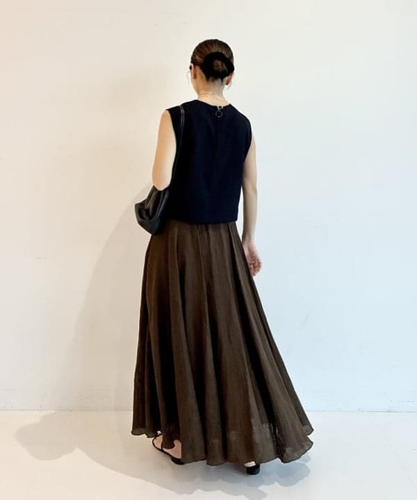 AONO SHIKAMAさんの「BEAMS WOMEN｜AK+1 / クロップド ブラウス」を使ったコーディネート