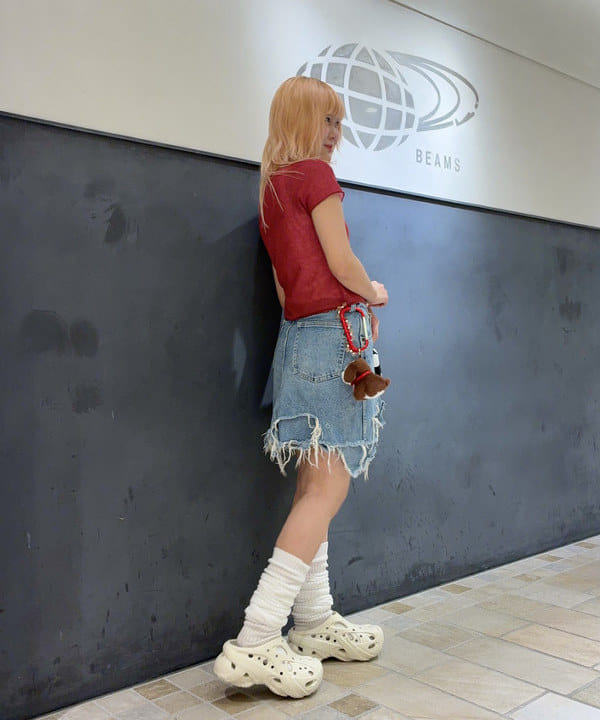 はっとりさんの「BEAMS WOMEN｜シアー コンパクト ハーフ スリーブ カーディガン」を使ったコーディネート