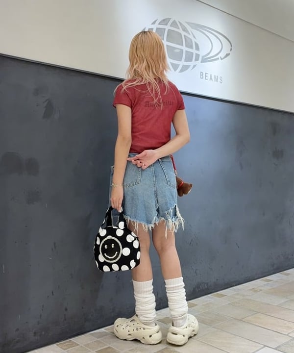 はっとりさんの「BEAMS WOMEN｜シアー コンパクト ハーフ スリーブ カーディガン」を使ったコーディネート