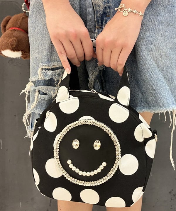 はっとりさんの「BEAMS WOMEN｜シアー コンパクト ハーフ スリーブ カーディガン」を使ったコーディネート