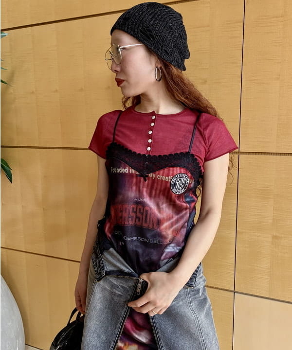 ハルキ　モモナさんの「BEAMS WOMEN｜デニム フレア パンツ」を使ったコーディネート