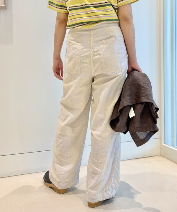 おのすさんの「BEAMS WOMEN｜チェック ストライプ ヘムコード パンツ」を使ったコーディネート