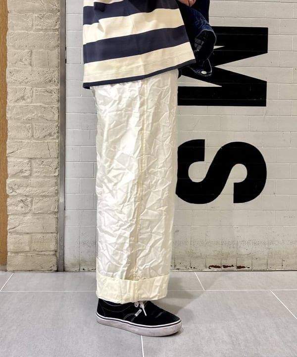 つぼさんの「BEAMS WOMEN｜【別注】LACOSTE / ボーダー Tシャツ」を使ったコーディネート