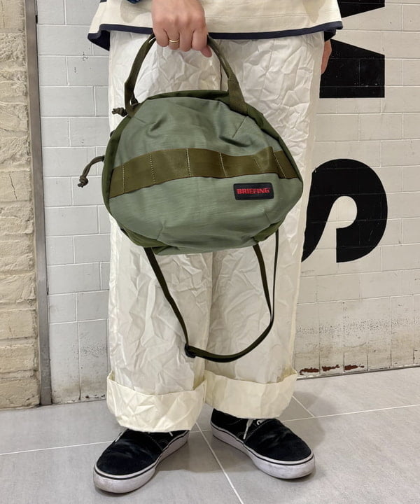 つぼさんの「BEAMS WOMEN｜【別注】LACOSTE / ボーダー Tシャツ」を使ったコーディネート