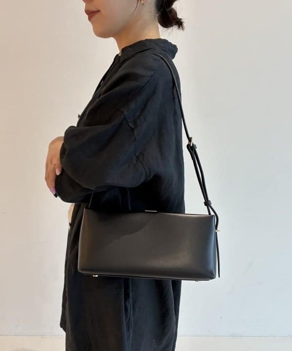 SAKAIさんの「BEAMS WOMEN｜ビーチサイド シャツ .M」を使ったコーディネート