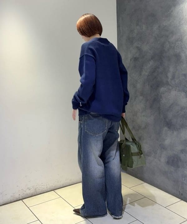 Hazukiさんの「BEAMS WOMEN｜【別注】BRIEFING / トラベル バッグ &rdquo;OLIVE&rdquo;」を使ったコーディネート