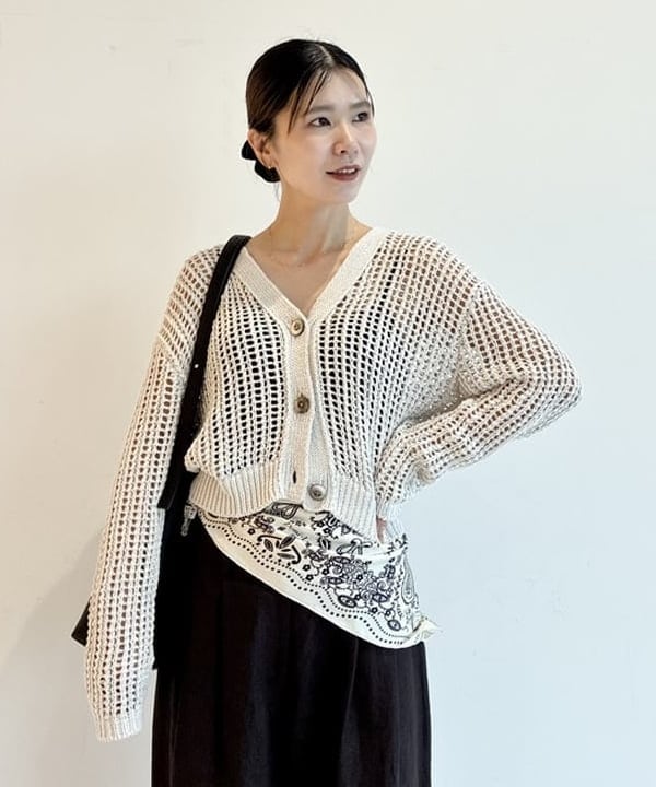 AONO SHIKAMAさんの「BEAMS WOMEN｜&MyuQ / UPIS grande ショルダーバッグ」を使ったコーディネート